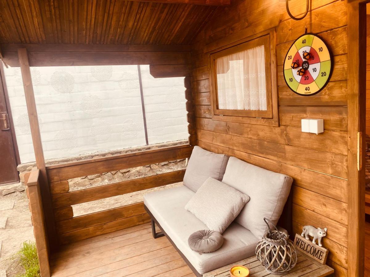 Lodge Daniel-mikulov, A Private Just For